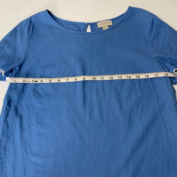 LOFT Baby Blue Scallop Embroidered Hem Short Sleeve Blouse Medium - Picture 8 of 9